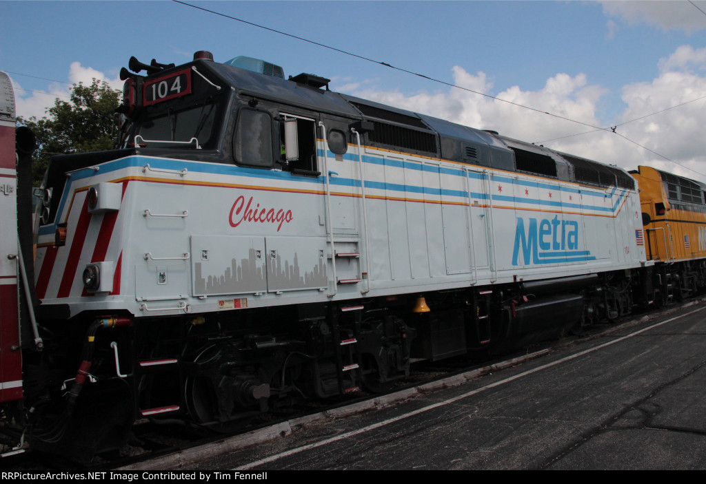 Metra #104